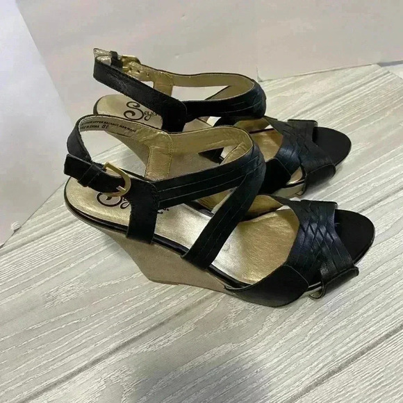 Seychelles Black Wedged Sandals Size 8 1/2 - Picture 3 of 5